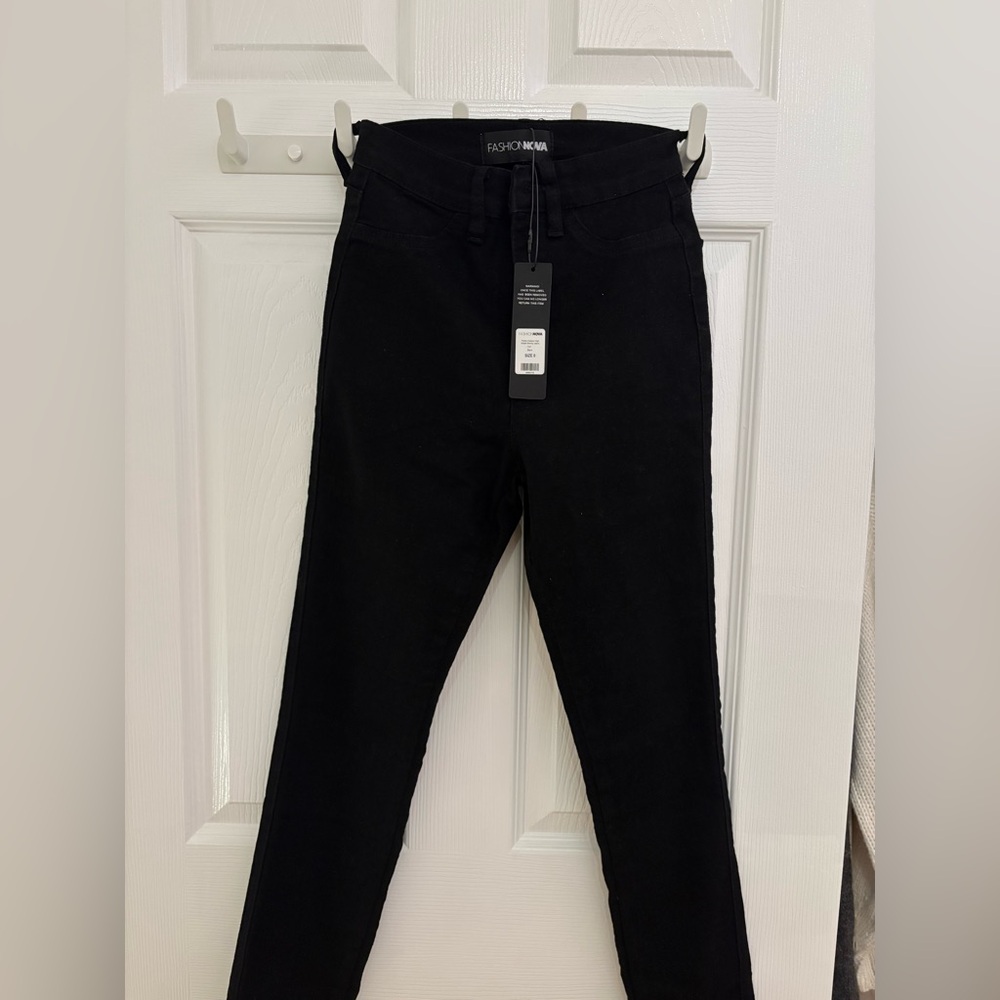 Fashion Nova Petite Classic High Waist Skinny Jeans - Black